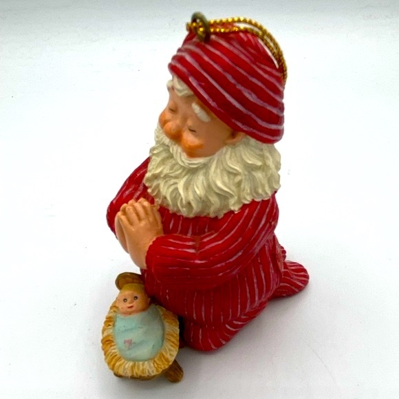 Vintage Giordano Art Kneeling Santa In Red Stripped PJs Kneeling by Baby Jesus - Picture 5 of 7
